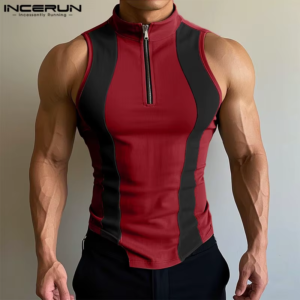 Hombre con camiseta sin mangas roja y negra ajustada con cremallera frontal